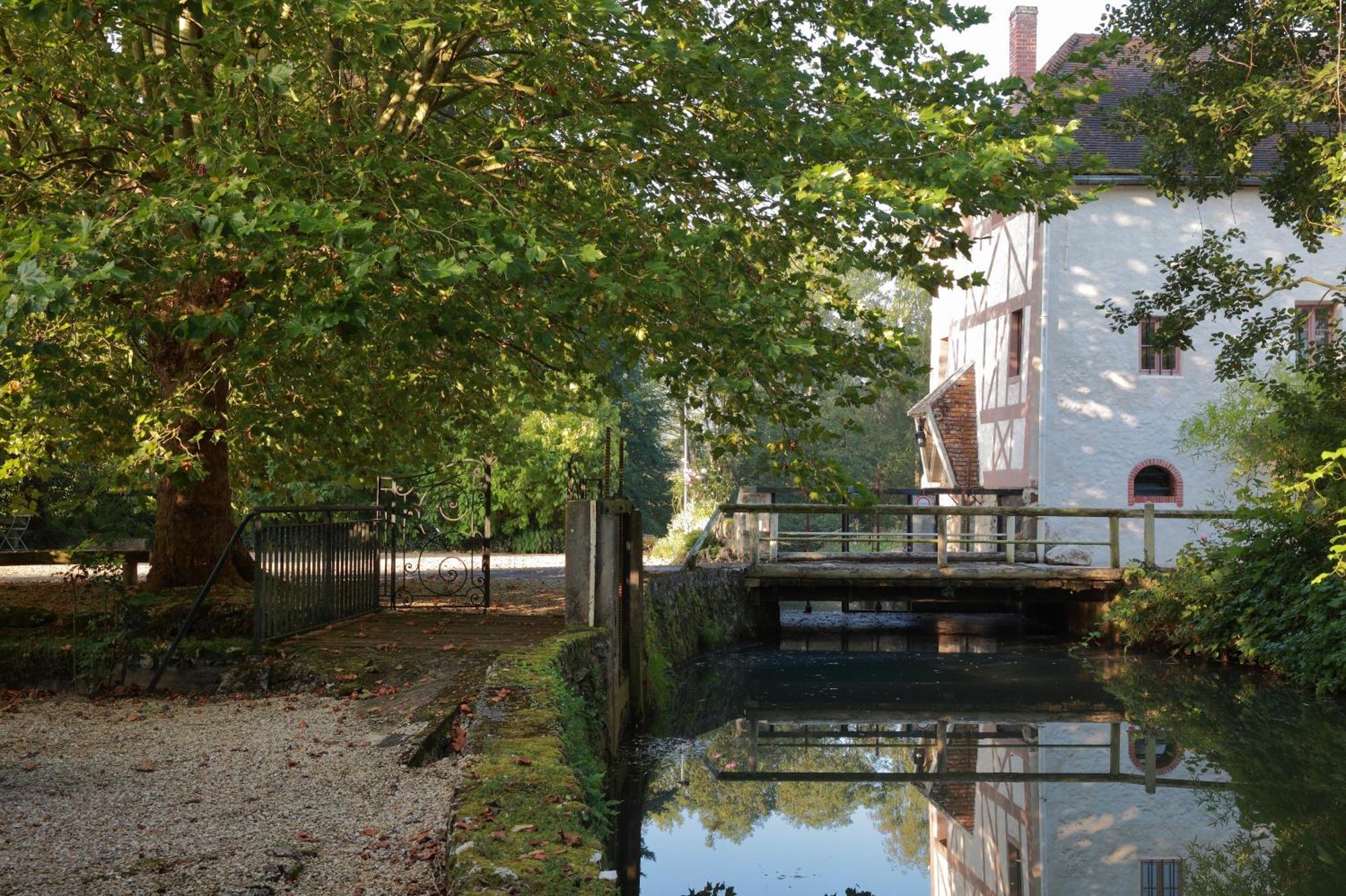 Charme Au Fil De L'Eau Vendieres Exterior foto